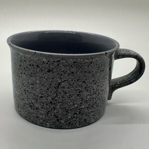 Mikasa Ultrastone gray speckled mug